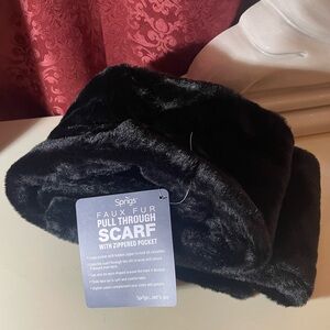 NEW Sprigs Faux Fur Scarf w/ Zippered Pocket 2.0- Black